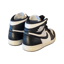 Load image into Gallery viewer, 2014 Jordan 1 “Black White”
