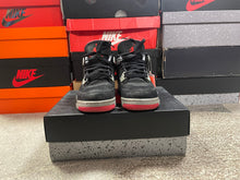 Load image into Gallery viewer, 2012 Jordan 4 “Bred”
