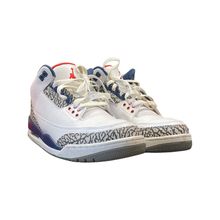 Load image into Gallery viewer, Jordan 3 “True Blue”
