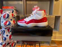Load image into Gallery viewer, VNDS Jordan 11 “Cherry”
