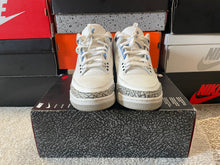 Load image into Gallery viewer, Jordan 3 “UNC”
