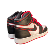 Load image into Gallery viewer, Jordan 1 “Bloodline”
