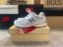 Load image into Gallery viewer, VNDS New Balance 990 “Teddy Santis Sea Salt”
