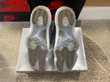 Load image into Gallery viewer, Jordan 11 “Cool Grey”
