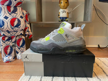 Load image into Gallery viewer, Jordan 4 “Neon”
