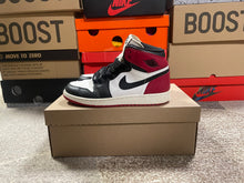 Load image into Gallery viewer, 2013 Jordan 1 “Black Toe”
