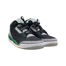 Load image into Gallery viewer, VNDS Jordan 3 “Pine Green”
