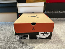 Load image into Gallery viewer, Jordan 12 “University Gold”

