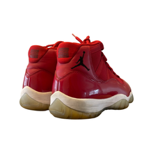 Load image into Gallery viewer, Jordan 11 “Win Like 96”
