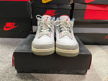 Load image into Gallery viewer, Jordan 3 “True Blue”

