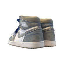Load image into Gallery viewer, Jordan 1 “Hyper Royal”
