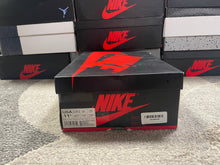 Load image into Gallery viewer, 2015 Jordan 1 “Chicago”
