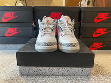 Load image into Gallery viewer, Jordan 3 “True Blue”
