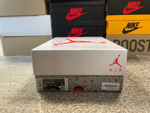 Load image into Gallery viewer, DS Jordan 4 “White Oreo”
