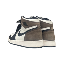 Load image into Gallery viewer, Jordan 1 “Mocha”
