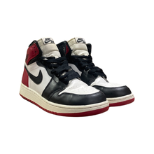 Load image into Gallery viewer, 2013 Jordan 1 “Black Toe”
