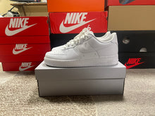 Load image into Gallery viewer, VNDS Nike Air Force 1 “Triple White”
