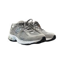 Load image into Gallery viewer, New Balance 2002R
