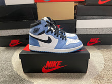 Load image into Gallery viewer, Jordan 1 “University Blue”

