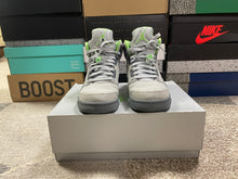 Load image into Gallery viewer, Jordan 5 “Green Bean”
