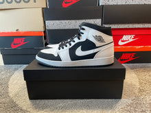 Load image into Gallery viewer, VNDS Jordan 1 Mid “Tuxedo”
