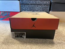 Load image into Gallery viewer, Jordan 12 “University Gold”
