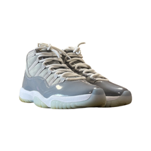 Load image into Gallery viewer, Jordan 11 “Cool Grey”
