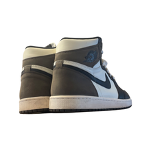 Load image into Gallery viewer, Jordan 1 “Mocha”
