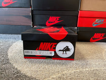 Load image into Gallery viewer, Jordan 1 “Smoke Grey”
