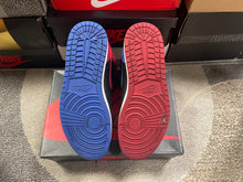 Load image into Gallery viewer, Jordan 1 “Top 3”
