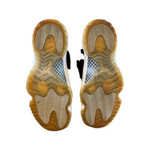 Load image into Gallery viewer, Jordan 11 “Jubilee”
