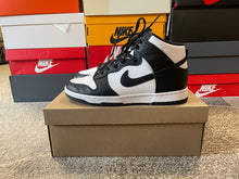 Load image into Gallery viewer, VNDS Nike Dunk High “Black White”
