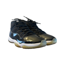 Load image into Gallery viewer, Jordan 11 “Space Jam”
