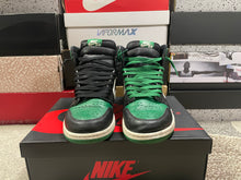 Load image into Gallery viewer, Jordan 1 “Pine Green”
