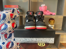 Load image into Gallery viewer, Jordan 4 “Bred”
