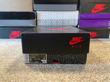 Load image into Gallery viewer, VNDS Jordan 3 “Fire Red”
