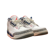Load image into Gallery viewer, Jordan 3 “True Blue”
