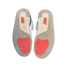 Load image into Gallery viewer, Jordan 3 “True Blue”
