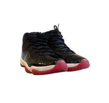 Load image into Gallery viewer, Jordan 11 “Bred”
