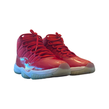 Load image into Gallery viewer, Jordan 11 “Win Like 96”
