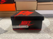 Load image into Gallery viewer, Jordan 1 “University Blue”
