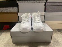 Load image into Gallery viewer, VNDS Nike Air Force 1 “White”
