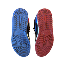Load image into Gallery viewer, Jordan 1 “Top 3”
