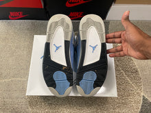 Load image into Gallery viewer, Jordan 4 “University Blue”
