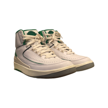 Load image into Gallery viewer, VNDS Jordan 2 “Lucky Green”
