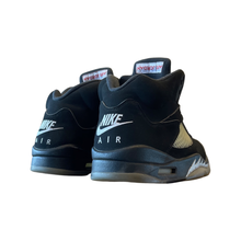 Load image into Gallery viewer, Jordan 5 “Black Metallic”
