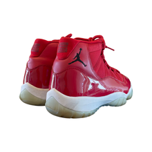 Load image into Gallery viewer, Jordan 11 “Win Like 96”
