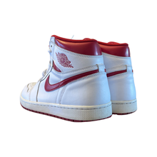 Load image into Gallery viewer, Jordan 1 “Metallic Red”
