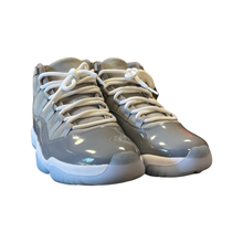 Load image into Gallery viewer, Jordan 11 “Cool Grey”
