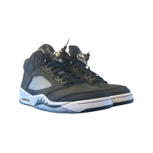 Load image into Gallery viewer, Jordan 5 “Moonlight”
